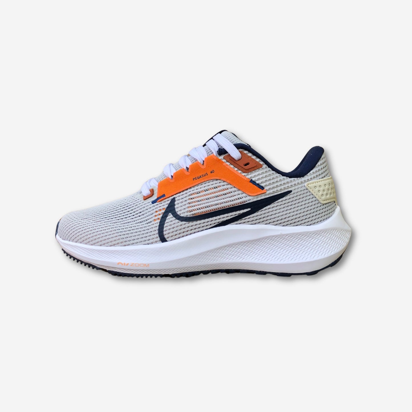 NIKE Pegasus 40